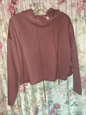 Alo yoga M crop sweatshirt